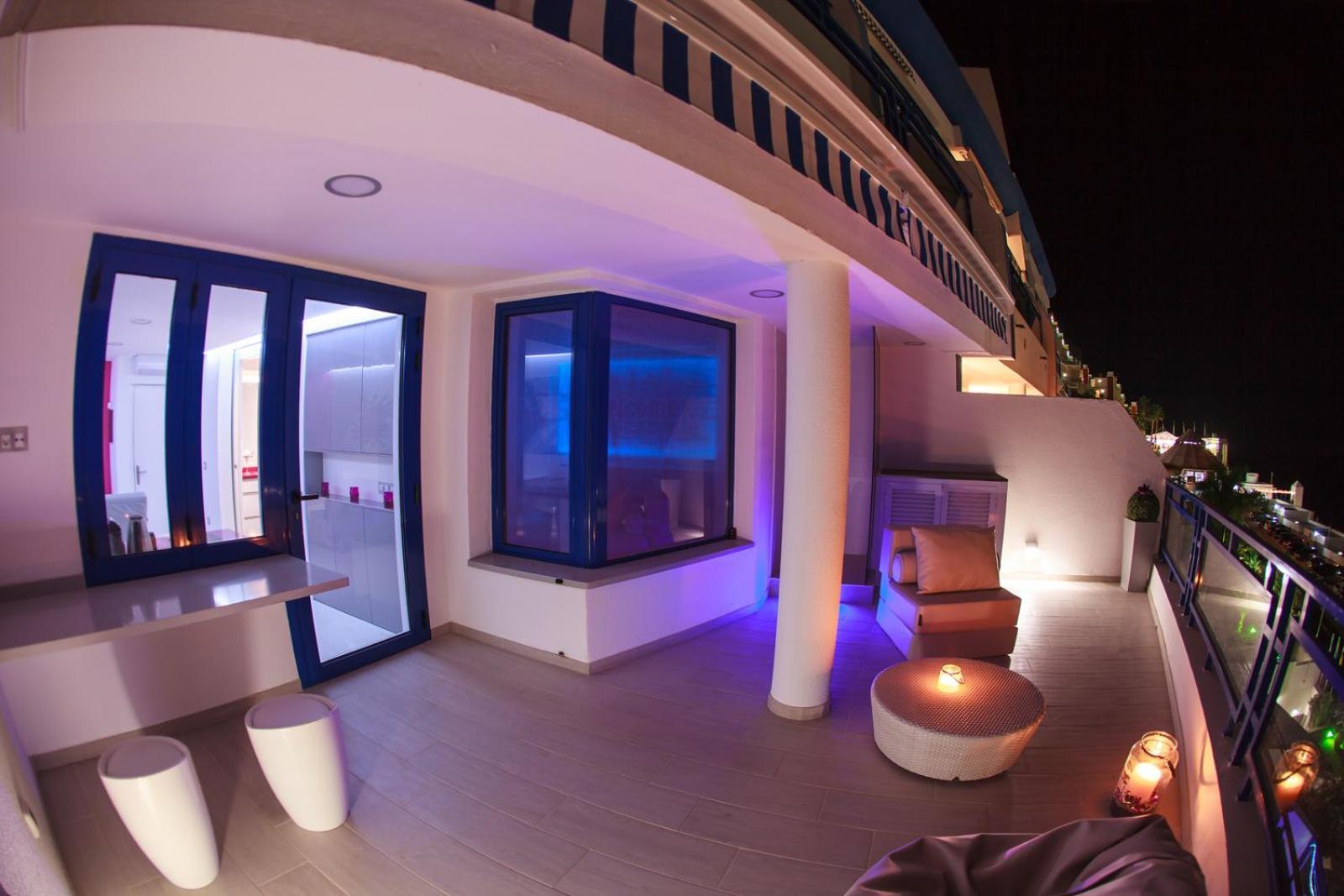 Modern Designer Apartment Taurito Ngoại thất bức ảnh